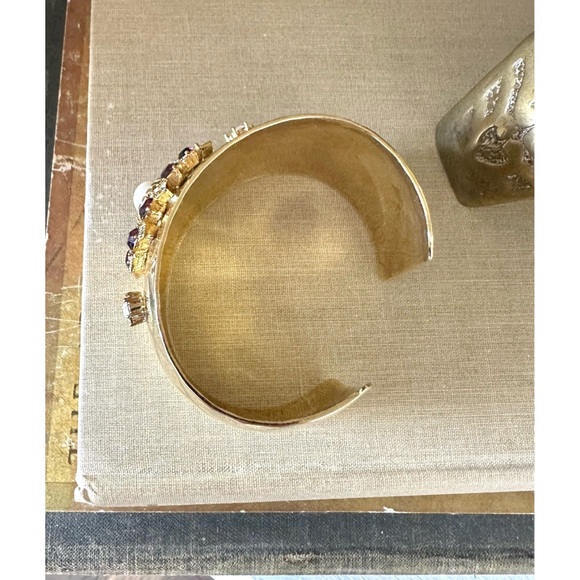 Glittering Crystal Wide Gilt Metal Cuff Designed by Graziano - Picture 3 of 5